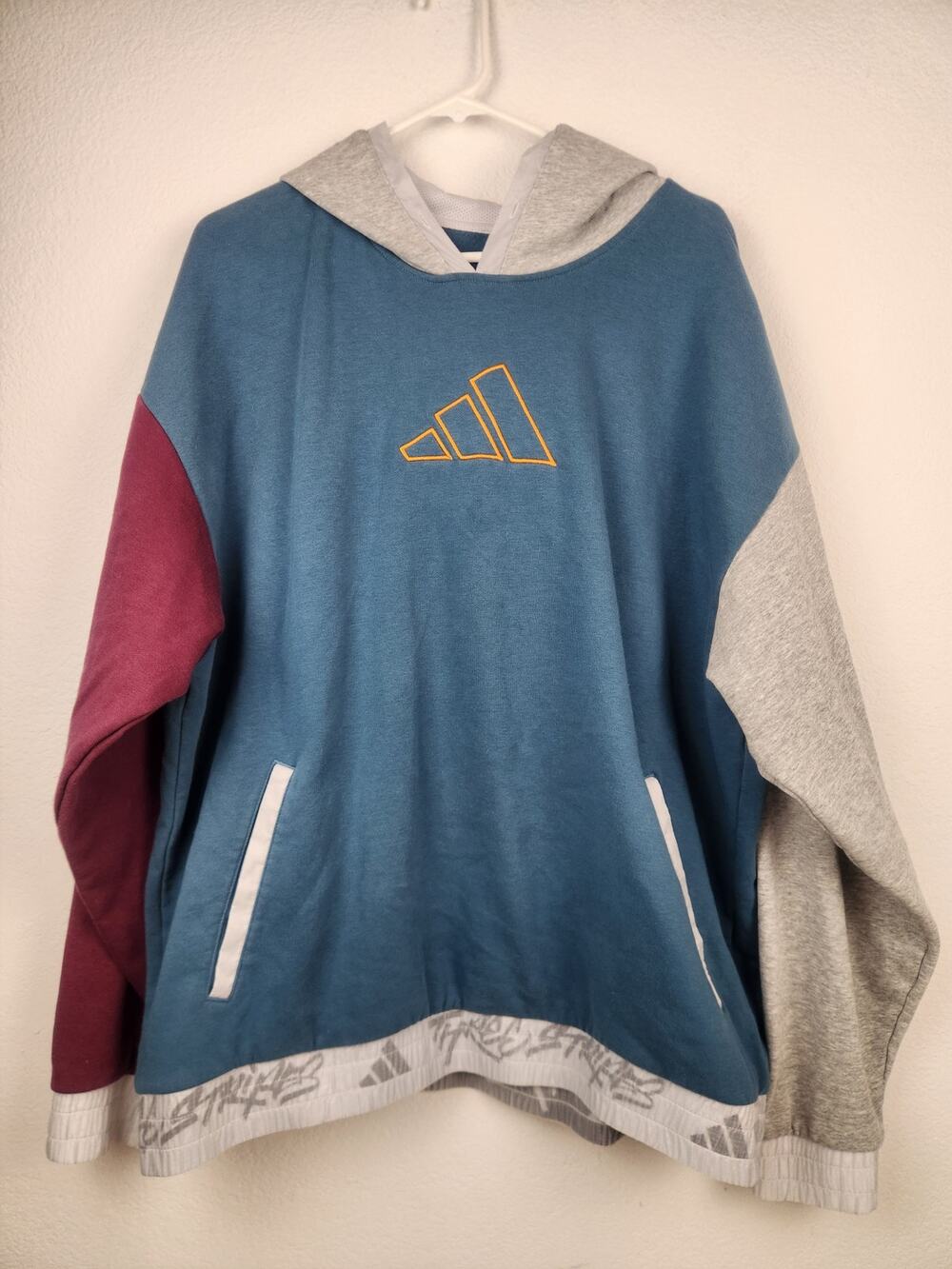 Adidas Men's Hoodie Sweatshirt Size XL Blue Burgundy Gray